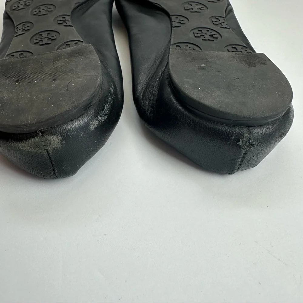 Tory Burch Ballet Flats Black Women's Size 7 Shoes Black Gold Medallion Leather